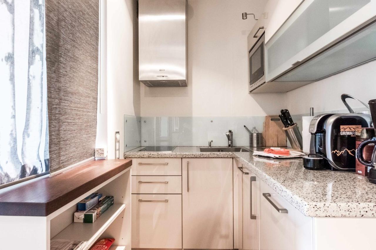 Apartment Alpenrose 2.5 Mit Mitbenutzung Spa & Wellness - Griwa Rent Ag Beatenberg Eksteriør billede